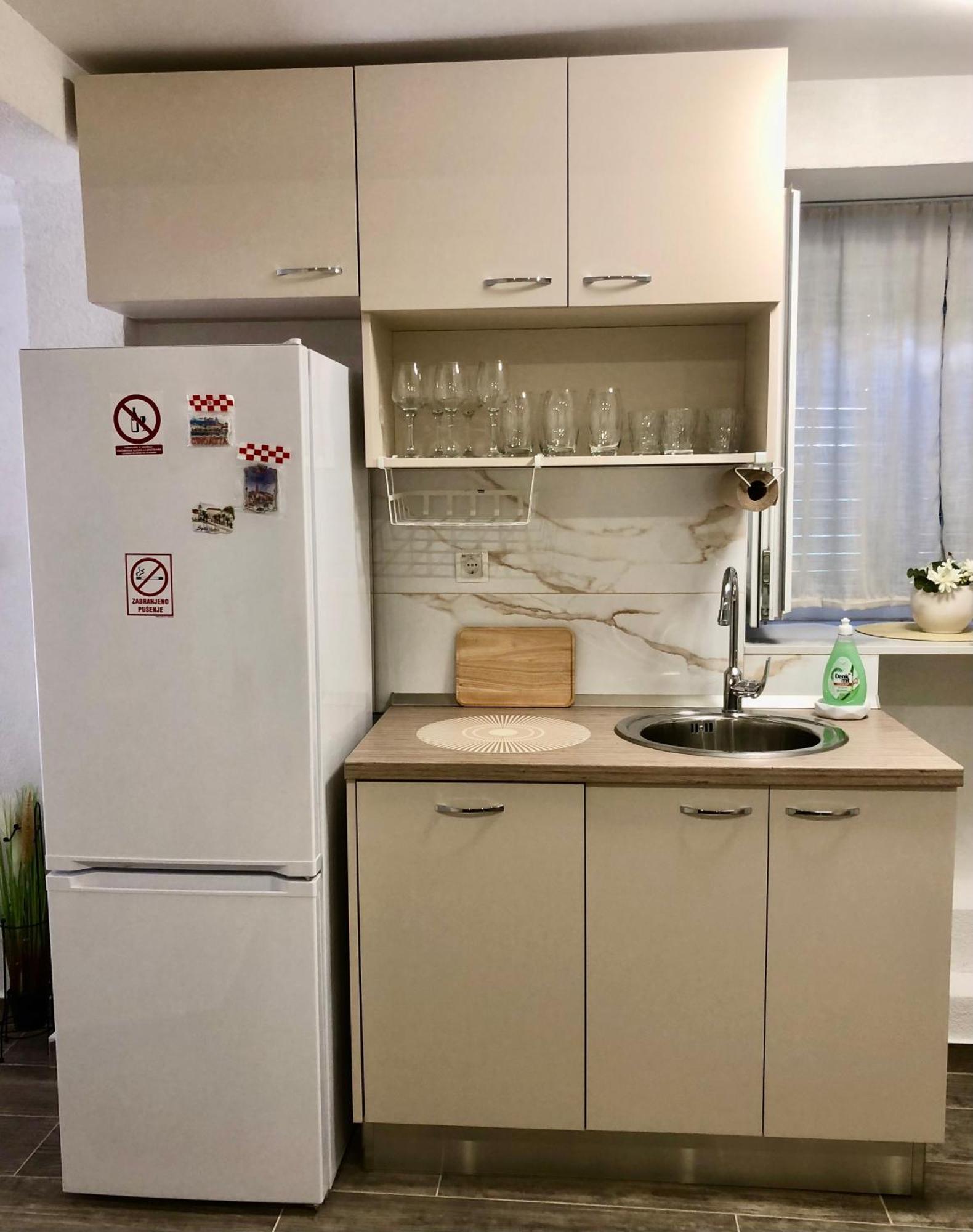 Blue Moon Split- Free Parking Apartman Split
